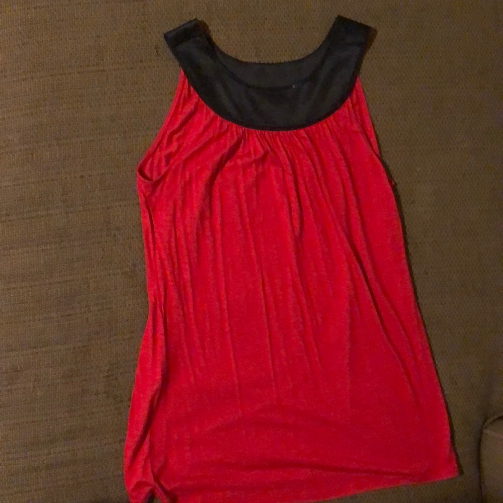 Women’s red Express shirt
